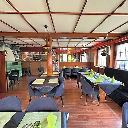 Landgasthaus Waldhorn فندق فورباخ