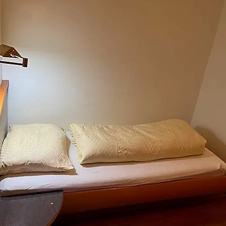 فندق Landgasthaus Waldhorn 2*